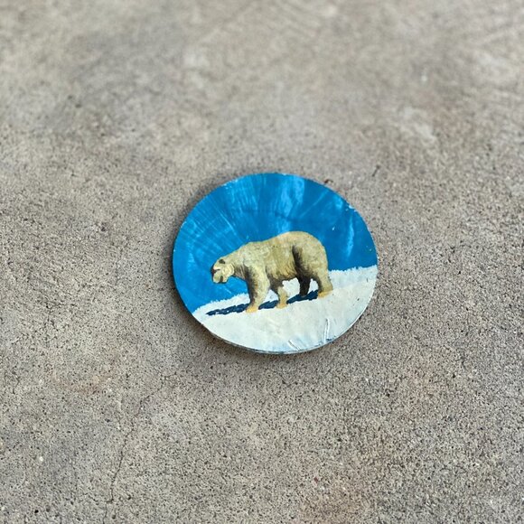 Hand Painted Polar Bear Painting on Shell - Picture 7 of 16